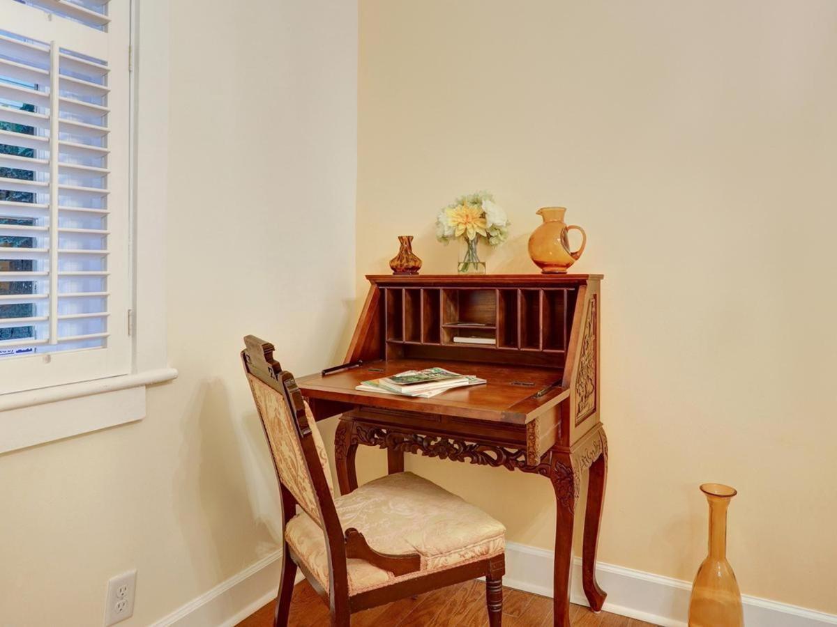 Liberty Street Retreat Villa Savannah Ngoại thất bức ảnh